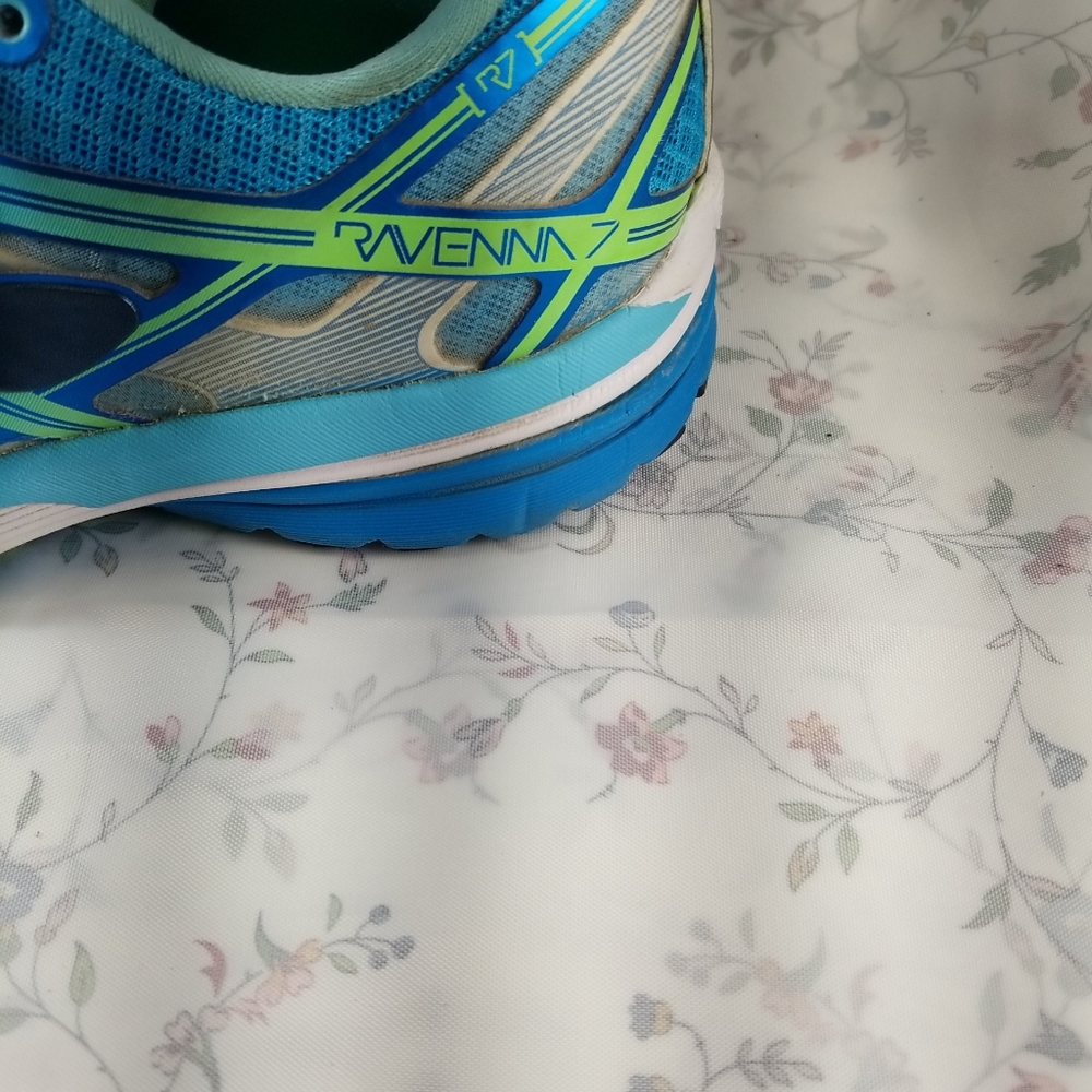 Brooks  running shoes